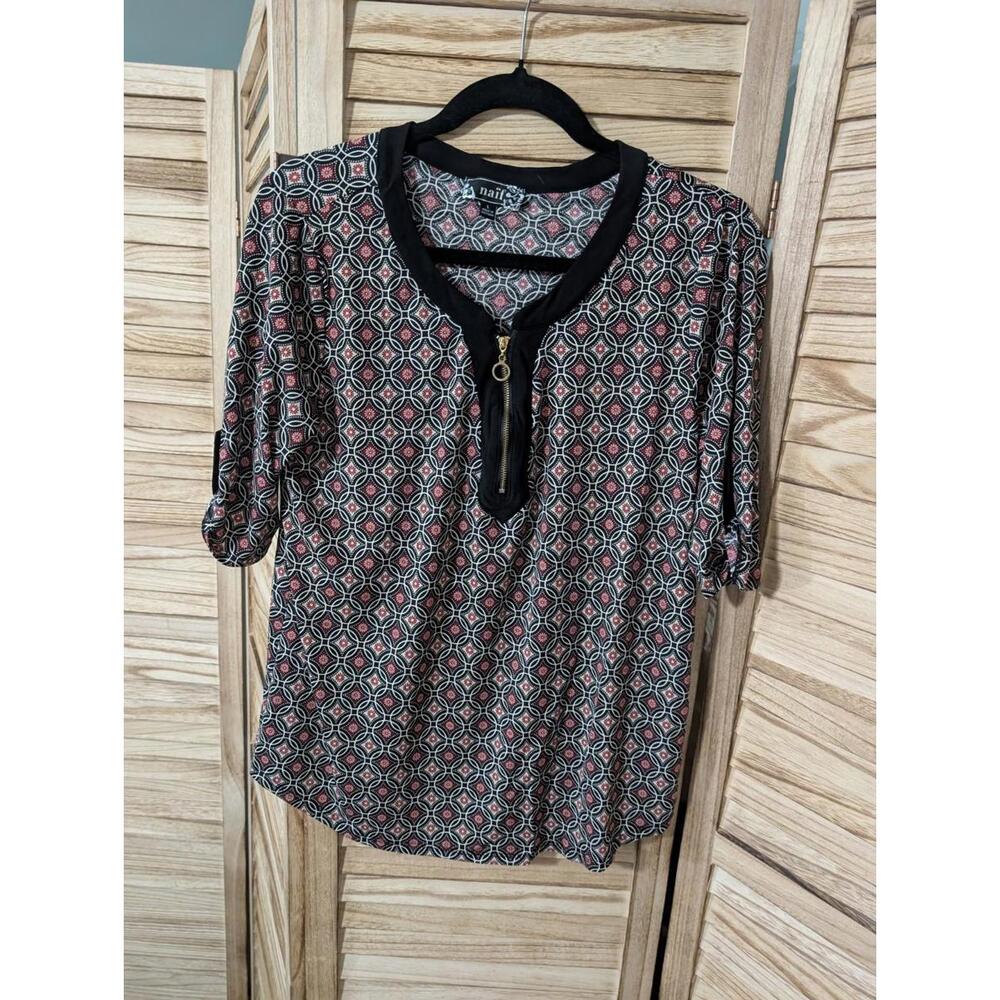 Women's Naif Top Short Sleeve Split Zip‎ Neck Printed Blouse Size L